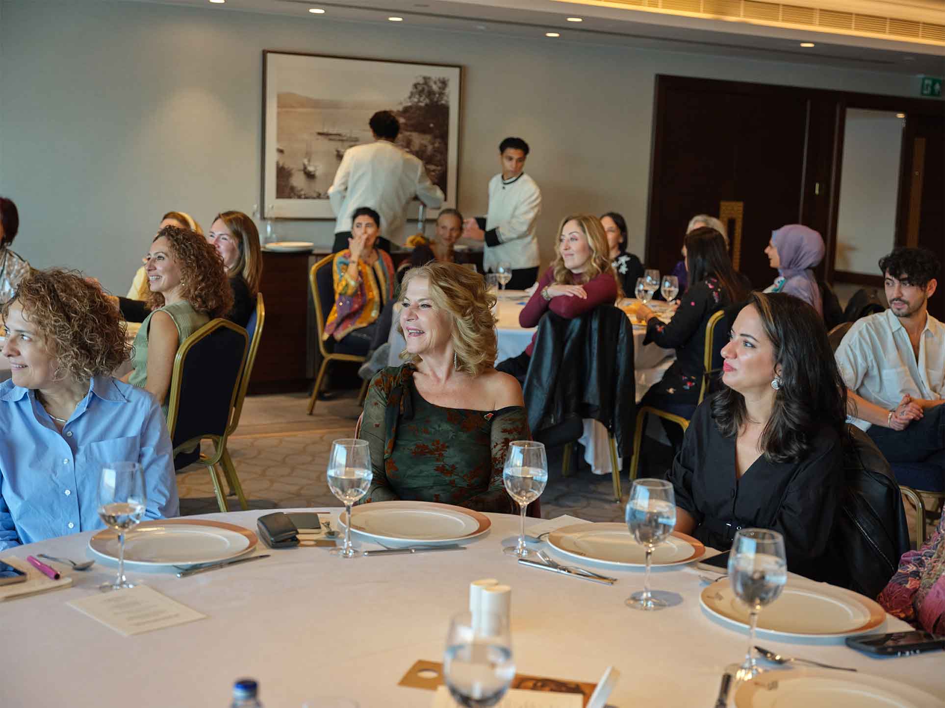 The Grand Tarabya – Wellbeing Sofraları masa detayları