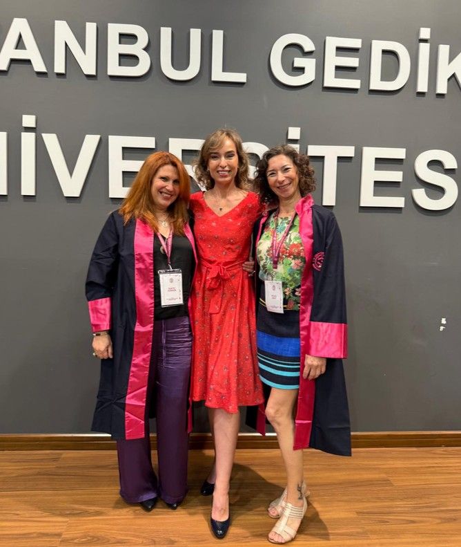 Gedik Üniversitesi Wellbeing Uzmanlığı mezuniyet töreninden kare (2025)