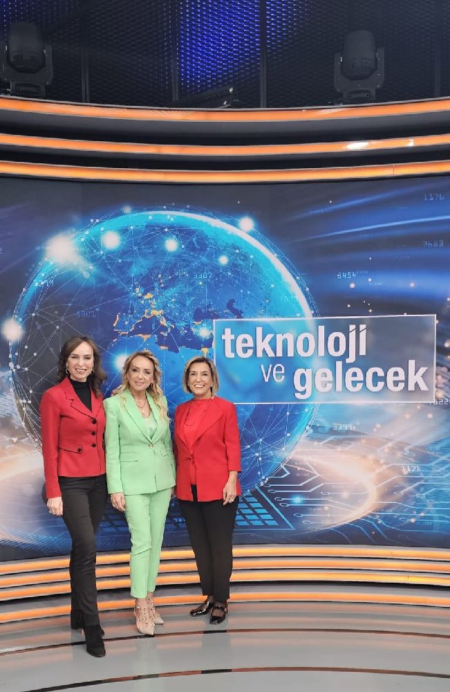 Ebru Şinik teknoloji ve wellbeing hakkında konuşuyor